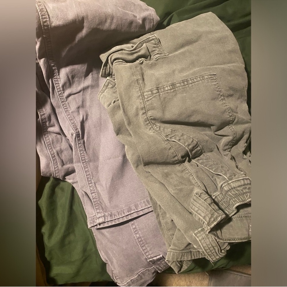 American Eagle Straight Cargo pants